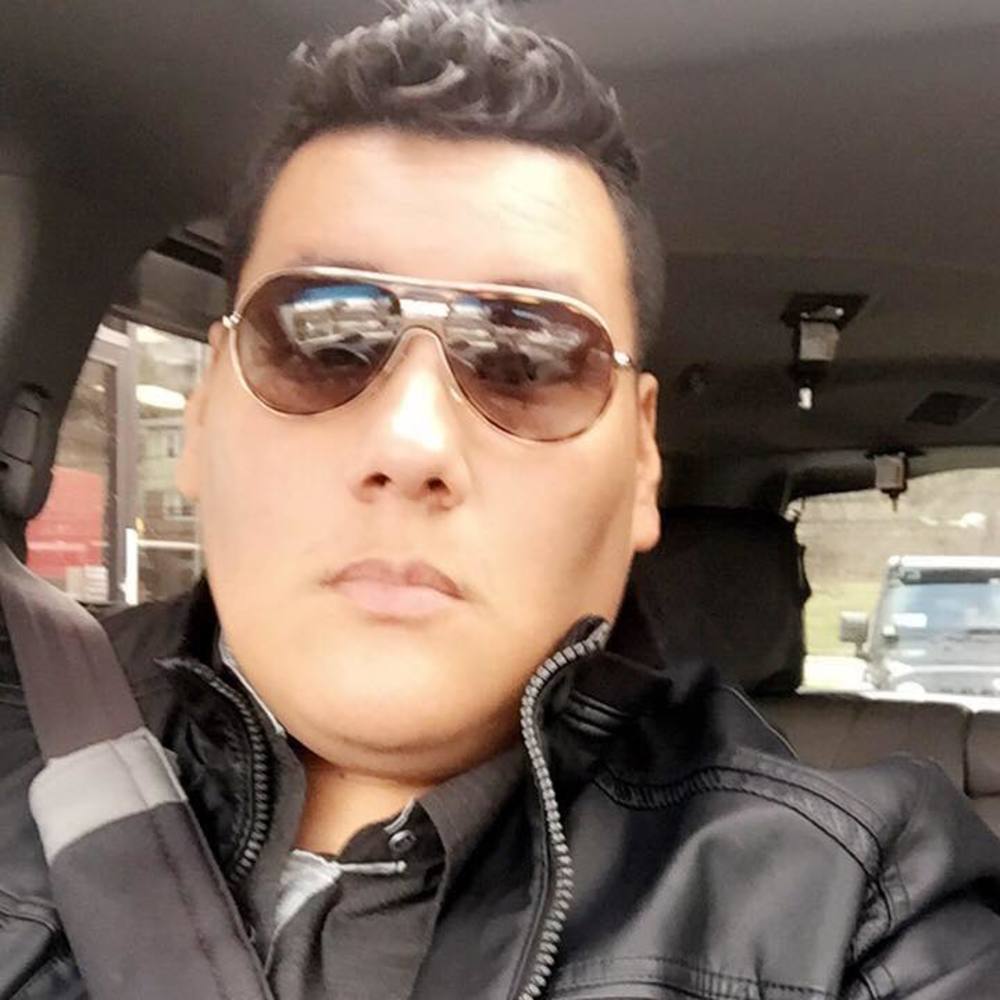 Meet your Posher, Daniel